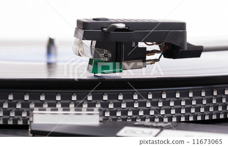 Details of an old pick-up player 11673065