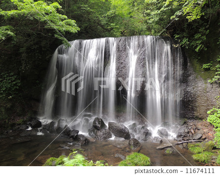 Tatsuzawa不朽的瀑布夏天人跌倒3 11674111