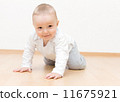 happy baby crawling 11675921