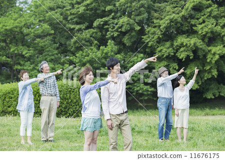 Senior Friends 11676175