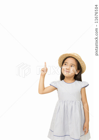 白色連衣裙女孩 11676584