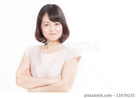 Women looking angry with arms 11679155