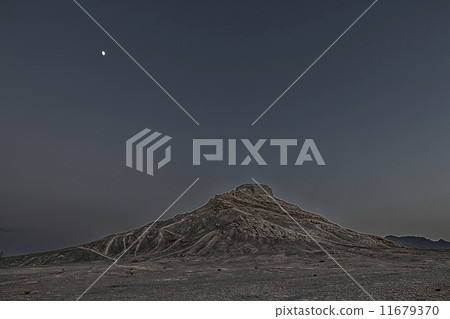 Iranyazd沉默塔 11679370