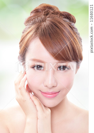 woman with beauty face and perfect skin woman with beauty face and perfect skin 11680121