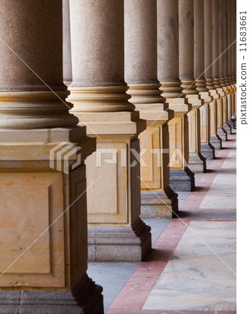 Row of columns Row of columns 11683661