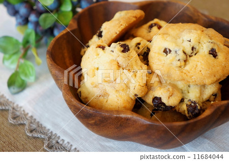Raisin cookie 11684044