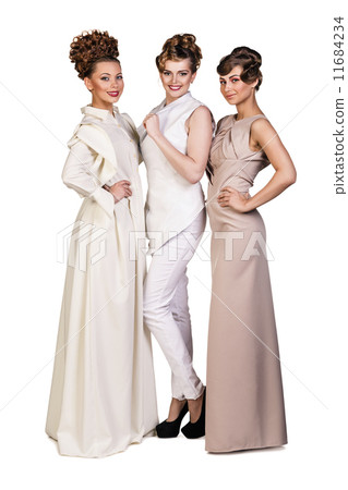 Three beautiful girlfriends Three beautiful girlfriends 11684234