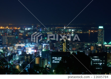 Kobe night view 11685784