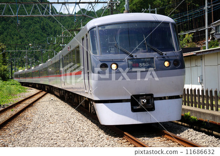 Seibu 10000 Series Limited Express Chichibu 11686632