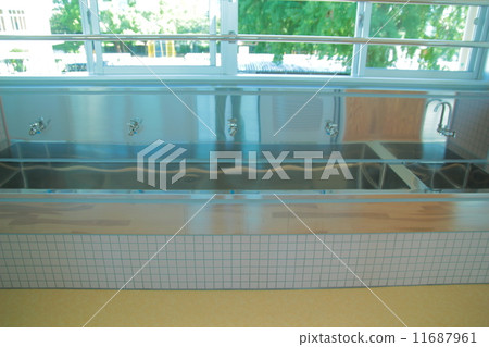 Sink sink school hallway 11687961