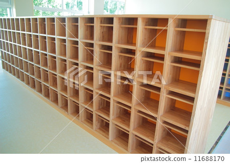 學校鞋箱架 11688170