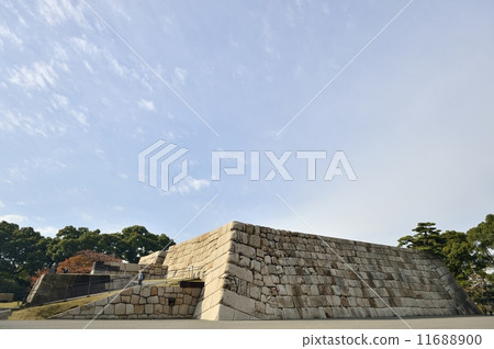 Edo castle Temple ruins 11688900