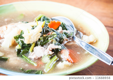 Ready to eat fried rice noodles topped pork and vegetable 11688938