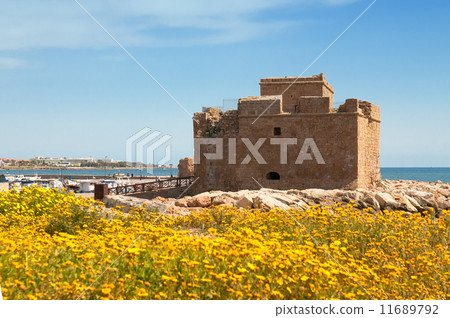 Paphos castle 11689792