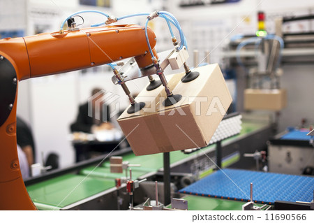 Robotic arm  11690566