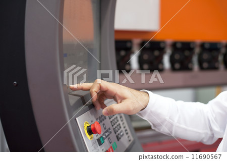 CNC machine 11690567
