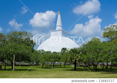 Mirisavatiya Dagoba Stupa, Anuradhapura, Sri Lanka 11692517