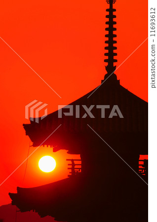 朝日奈良傳說寺三重塔 朝日奈良傳說寺三重塔 11693612