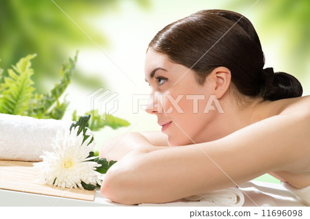 beautiful spa woman lying on the couch beautiful spa woman lying on the couch 11696098