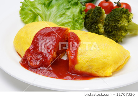 Omelette rice  11707320