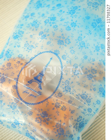 Suites Inn Bag 11708327