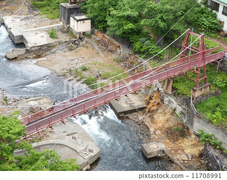 在Jozankei溫泉的紅色吊橋 11708991