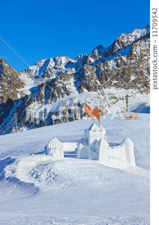 Snow fort in mountains ski resort - Innsbruck Austria Snow fort in mountains ski resort - Innsbruck Austria 11709542