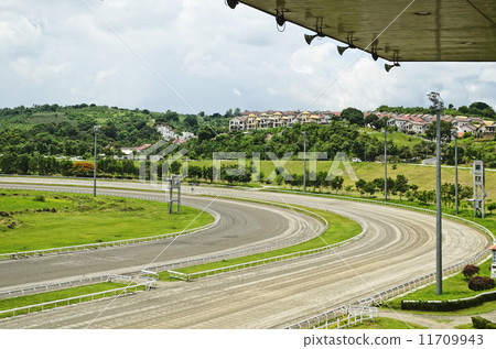 Asian Racetrack Asian Racetrack 11709943