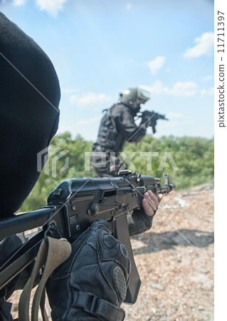 spec ops soldiers 11711397