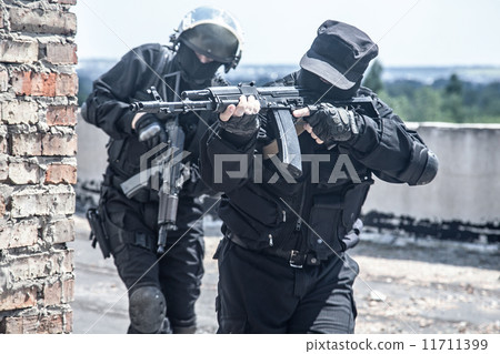 spec ops soldiers 11711399