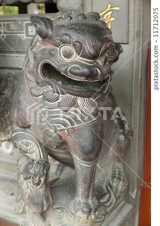 石獅子 石獅子 11712075