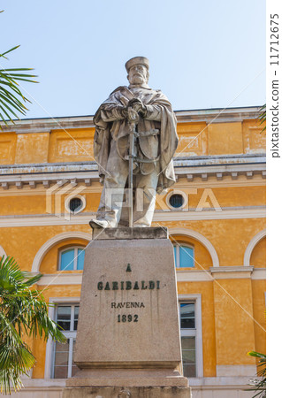 Memorial statue to Garibaldi in Ravenna Memorial statue to Garibaldi in Ravenna 11712675