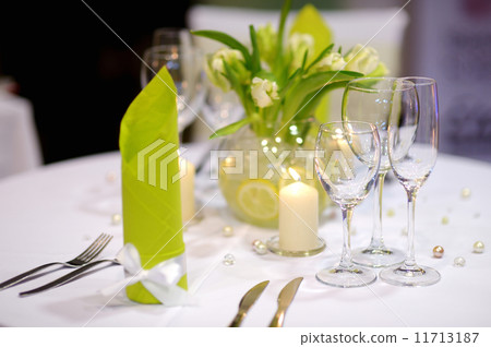 Table setting for an event party Table setting for an event party 11713187