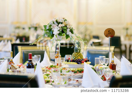 Table set for an event party 11713286