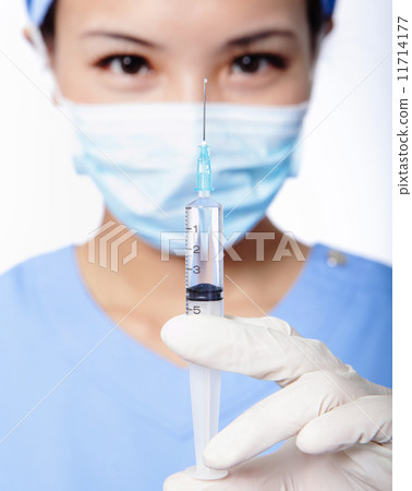 syringe needle close up 11714177