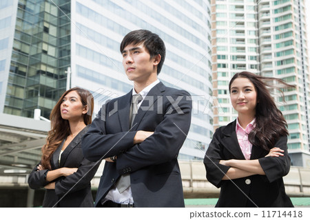 Asian business team  11714418