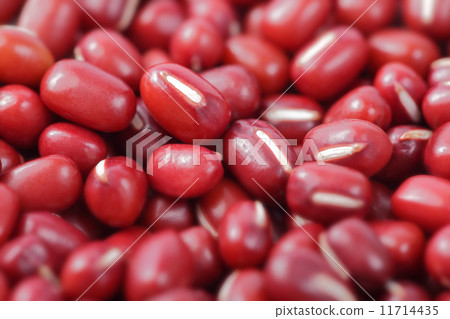 red beans close up red beans close up 11714435
