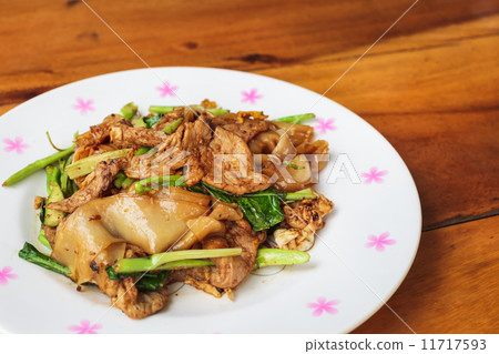Thailand traditional food, fired noodles with soy sauce Thailand traditional food, fired noodles with soy sauce 11717593
