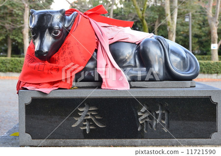 Kitano Tenman-gu的“摔跤雕像”（京都市上京區竹町） 11721590