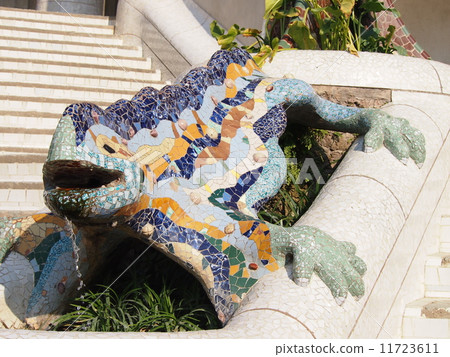 Guell Park Lizard Guell Park Lizard 11723611