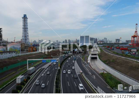 Tokyo Harbor Tunnel Oi Exit at Construction of General Road 11727966