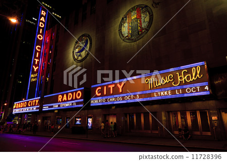 Radio City Music Hall Radio City Music Hall 11728396