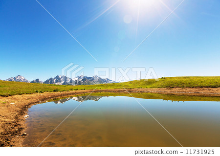 Lake in Caucasus Lake in Caucasus 11731925