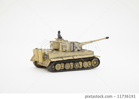 Tank 11736191