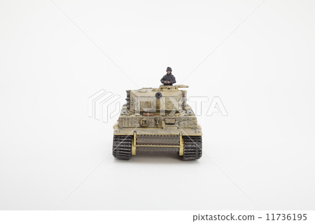 Tank 11736195