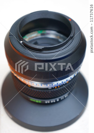 camera lens 11737616