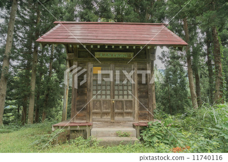 Oyama Akutoshi Shrine定居在夏季的Sakado城堡遺址 11740116