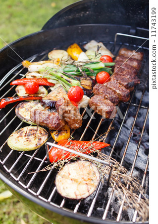 grilled kebab and vegetables grilled kebab and vegetables 11743199