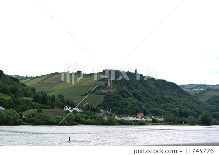 Castle of the German Rhine Valley Ferstenberg Castle Castle of the German Rhine Valley Ferstenberg Castle 11745776