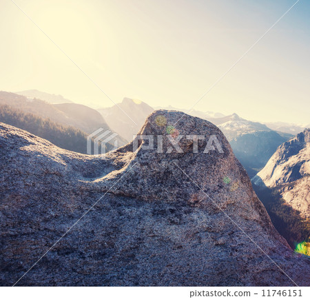 Yosemite 11746151